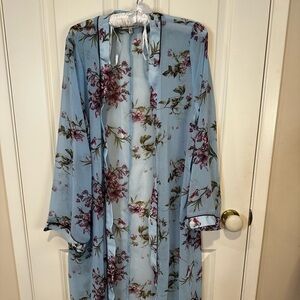 Bleuh Ciel Light Blue Floral Kimono